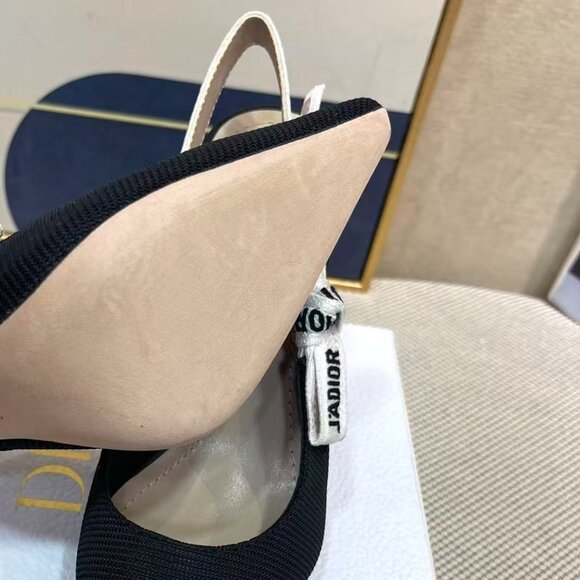 Dior Black Patent Leather Slingback Heels - Picture 9 of 9